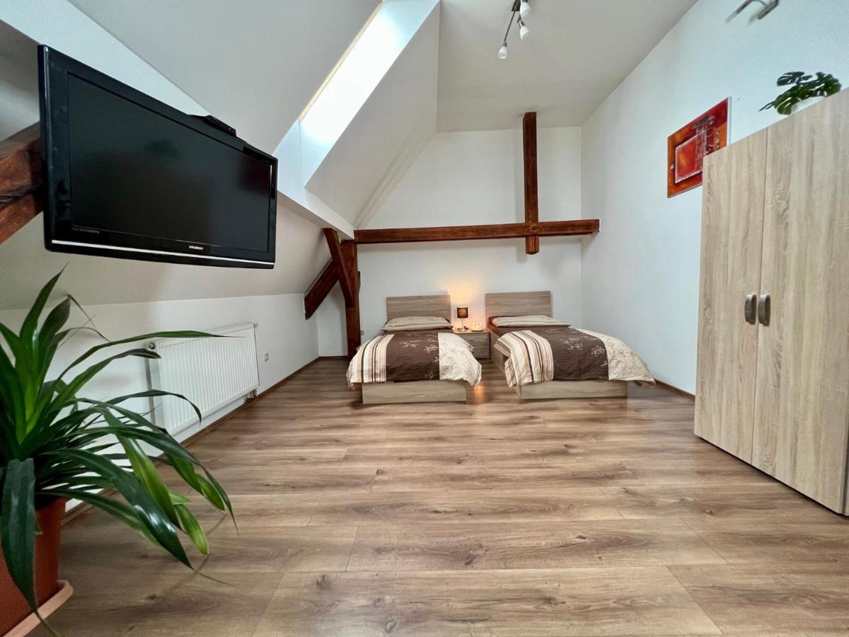 Ubytovani Zatisi 2 Olomouc Luaran gambar
