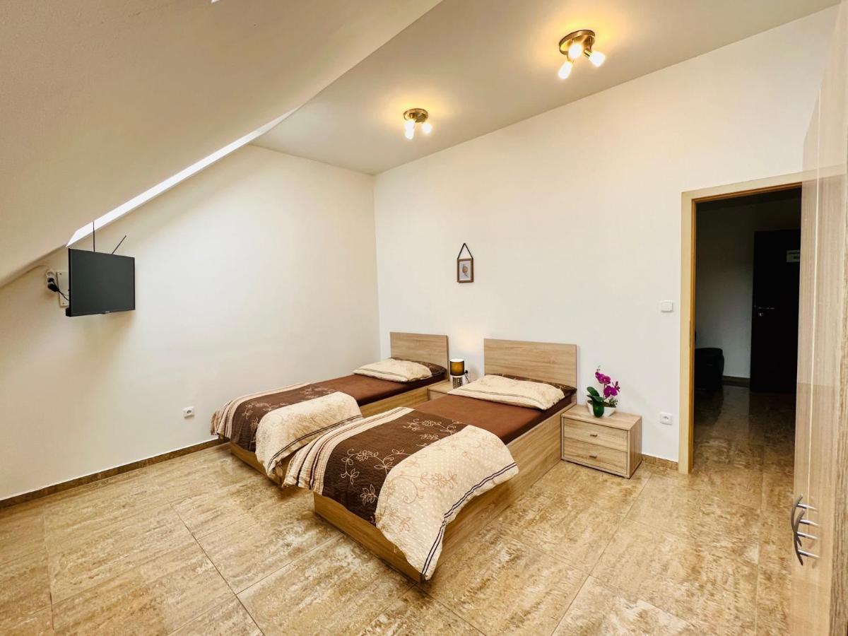 Ubytovani Zatisi 2 Olomouc Luaran gambar