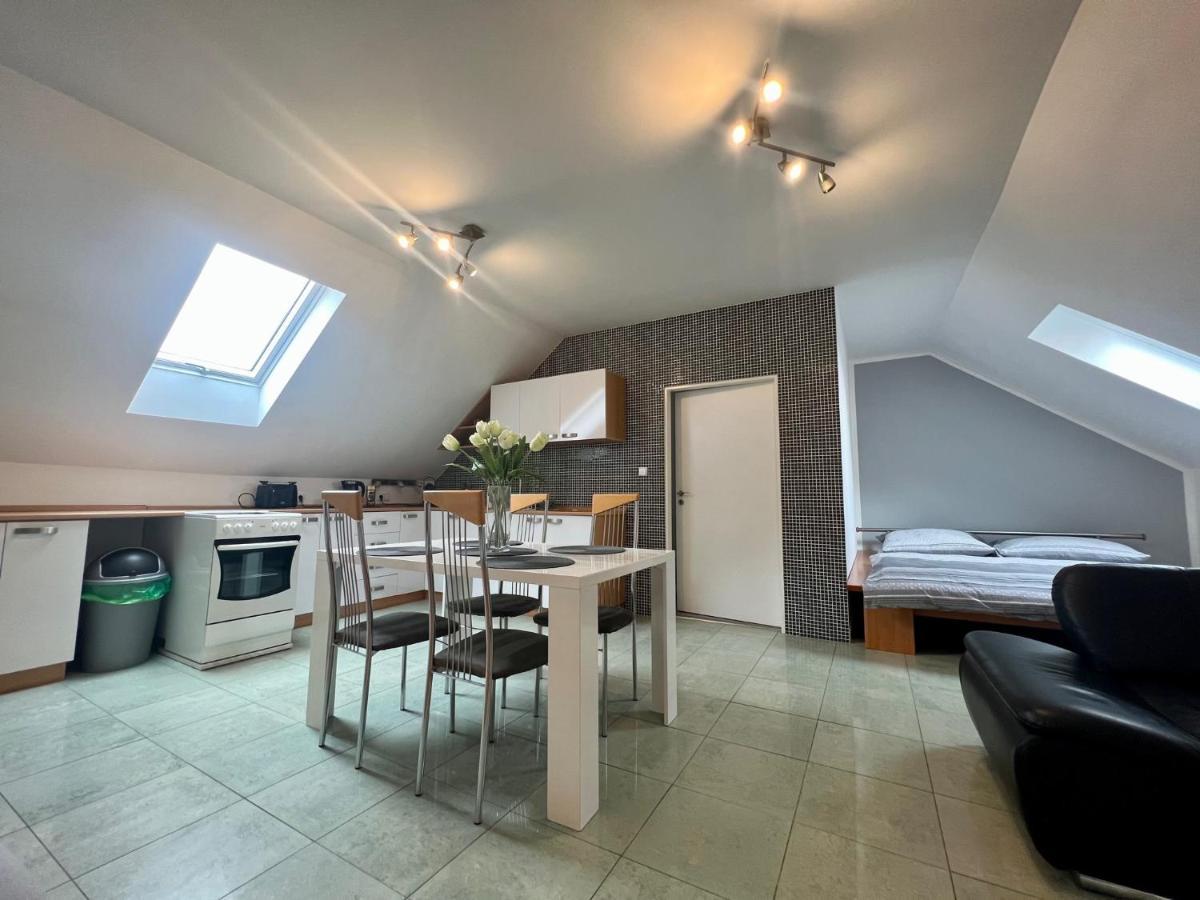 Ubytovani Zatisi 2 Olomouc Luaran gambar